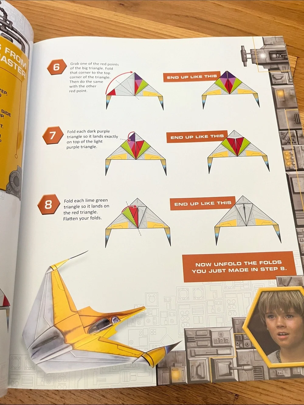Star Wars Folded Flyers book- makes 30 paper Starfighters